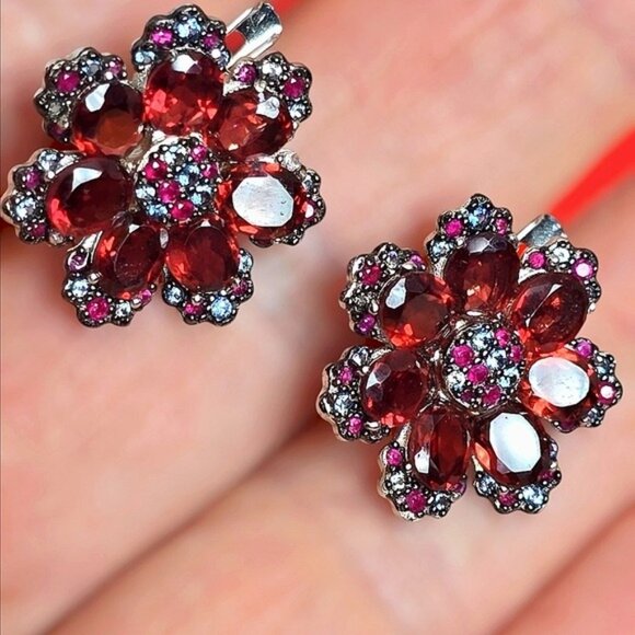 925 Sterling Silver flower Earrings with Natural Garnet, Sapphire, Ruby Gemstone - Picture 2 of 9